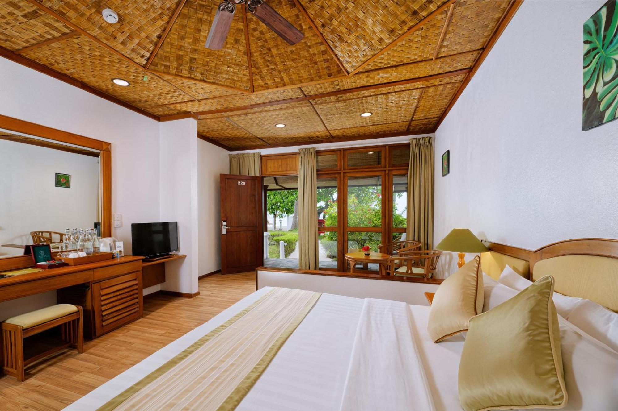 Bandos Maldives - One Way Transfer Free For Stays From 1St May Till 30Th Sept 2025 For Bookings From 16 Apr 2025 Bandos Island Zewnętrze zdjęcie